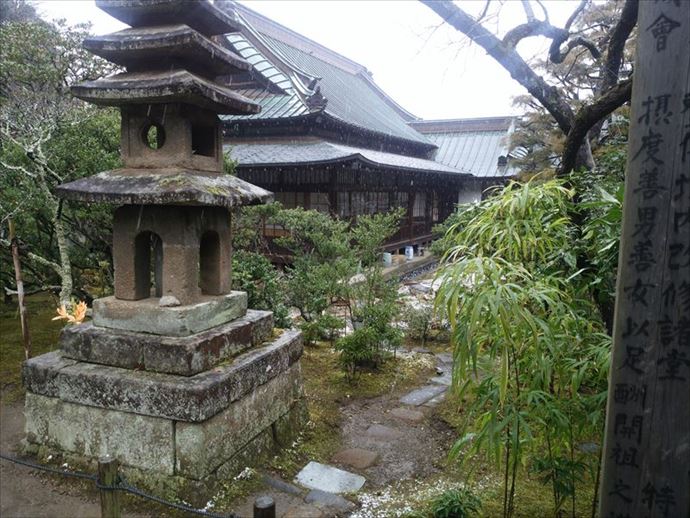 東慶寺 駆け出し女と駆け込み男 舞台 鎌倉 書院