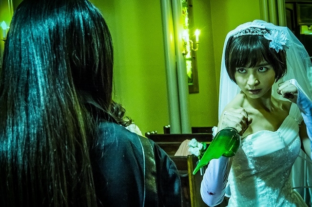 園子温 リアル鬼ごっこ 篠田麻里子