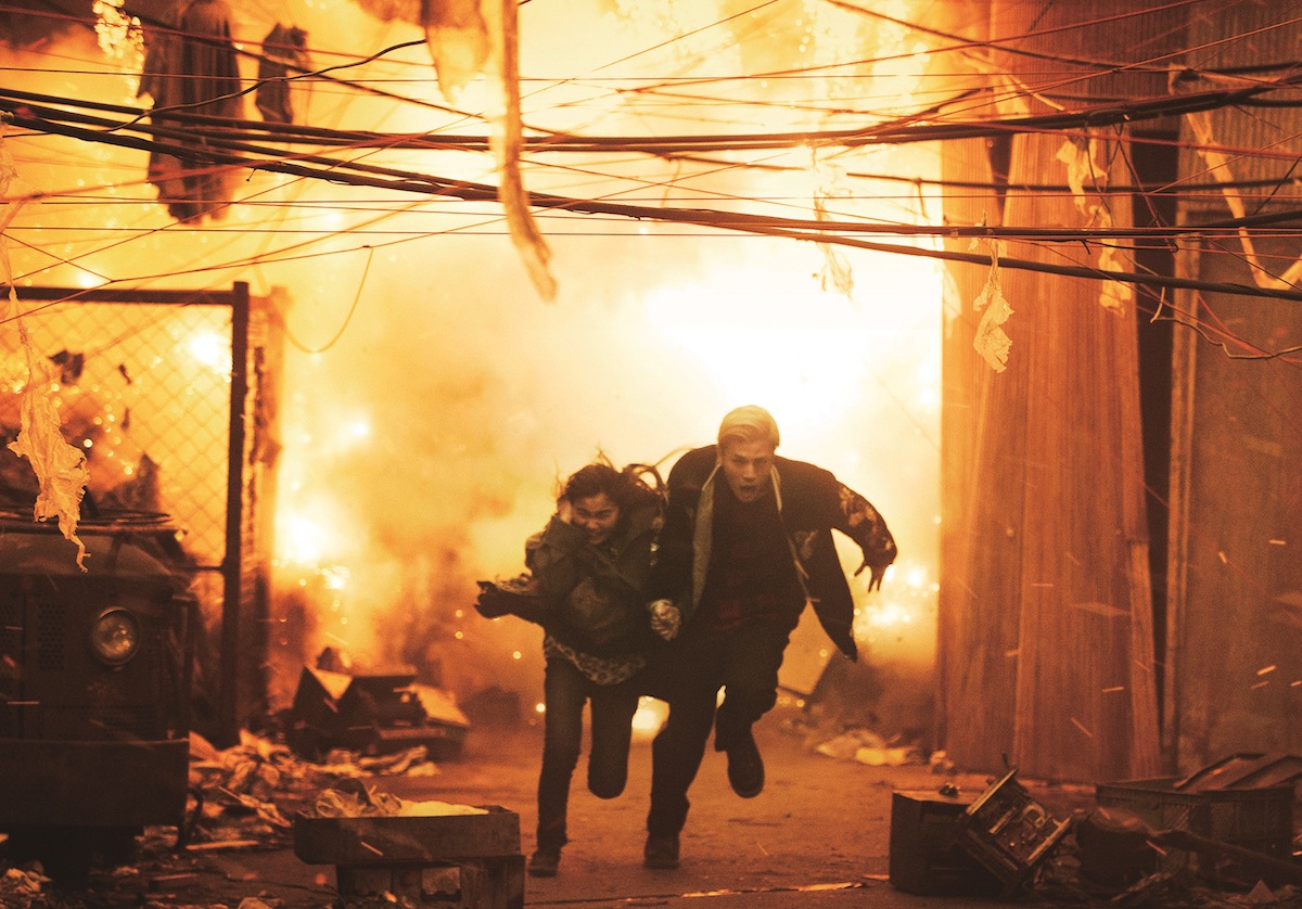 High Low3 60秒予告が解禁 火薬限界量の爆破シーンがヤバい Cinemas Plus