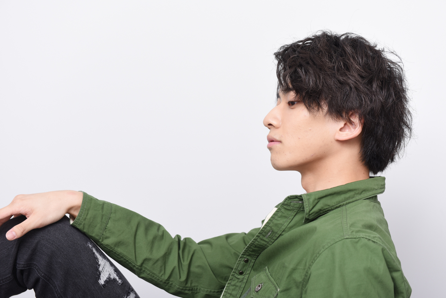 19年注目俳優 吉高志音インタビュー ファンの皆さん以上の愛情で自分だから作り出せる比水流を Cinemas Plus