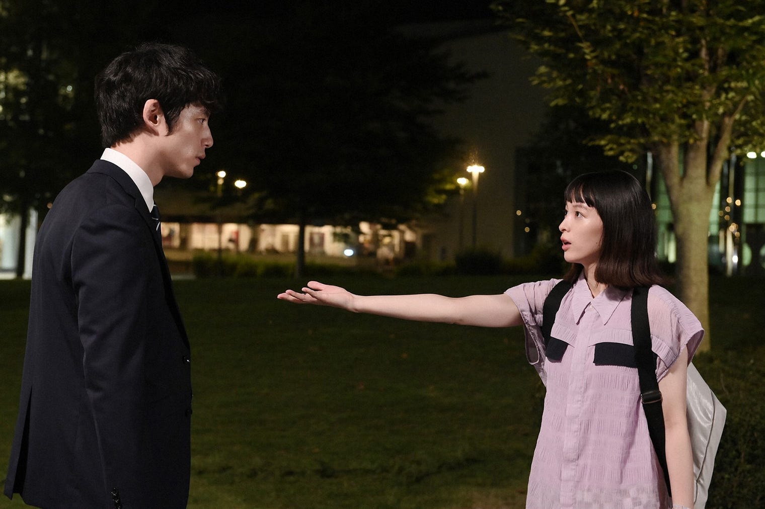＜エグい＞「婚姻届に判を捺しただけですが」第1話：初対面 