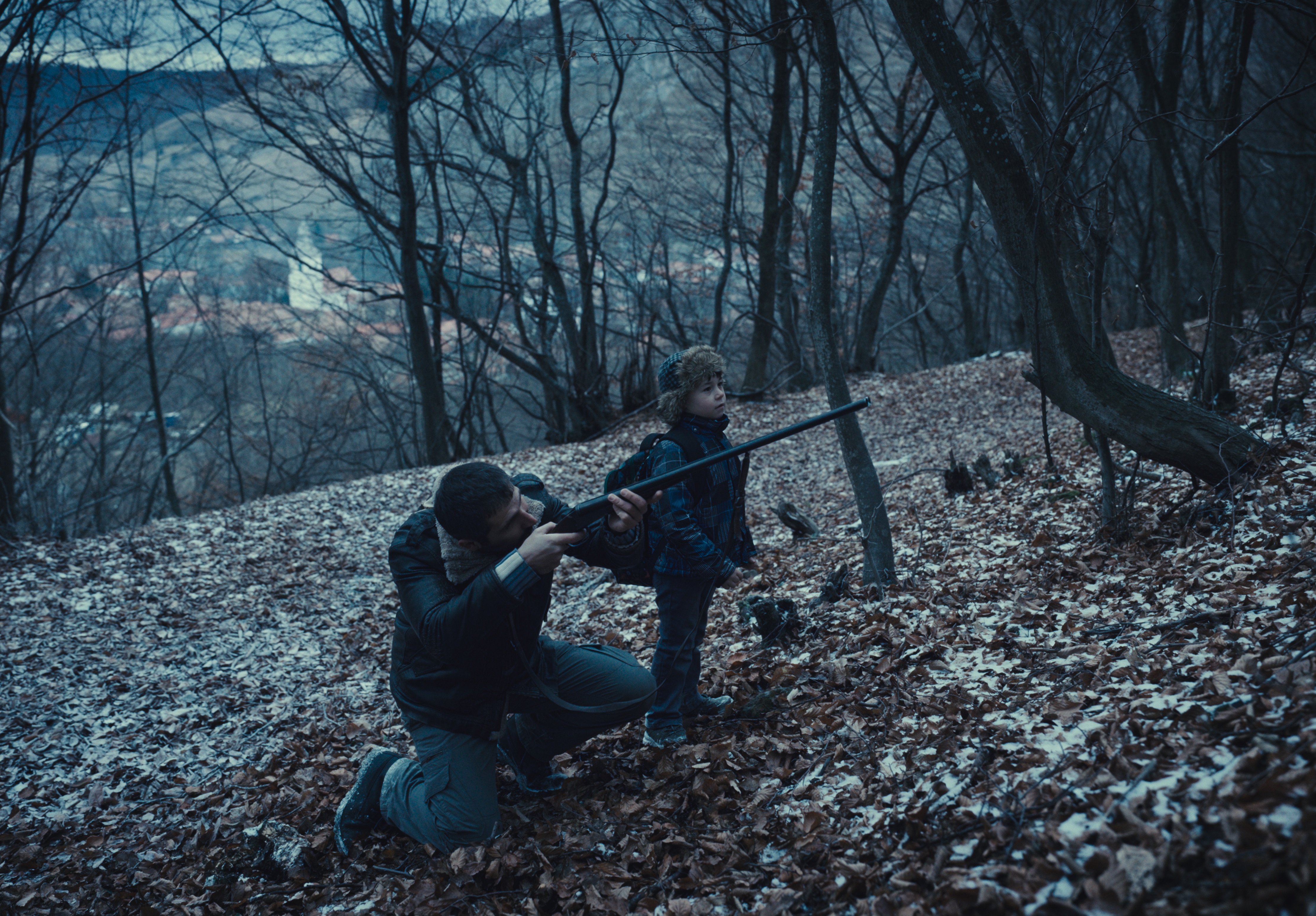 『R.M.N.』Ⓒ MOBRA FILMS, WHY NOT PRODUCTIONS, FILMGATE FILMS, FILM I VÄST, FRANCE 3 CINÉMA 2022